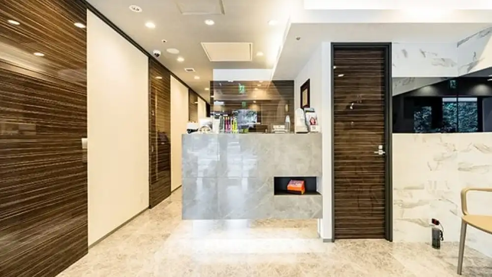 医療法人社団LTG ラ・トゥール新宿歯科 インプラント その3の画像