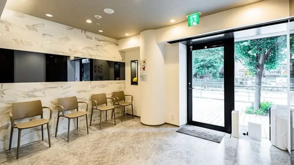 医療法人社団LTG ラ・トゥール新宿歯科 インプラント その4の画像