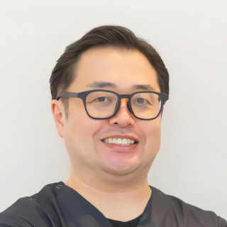 岸上 拓央 歯科医師の画像